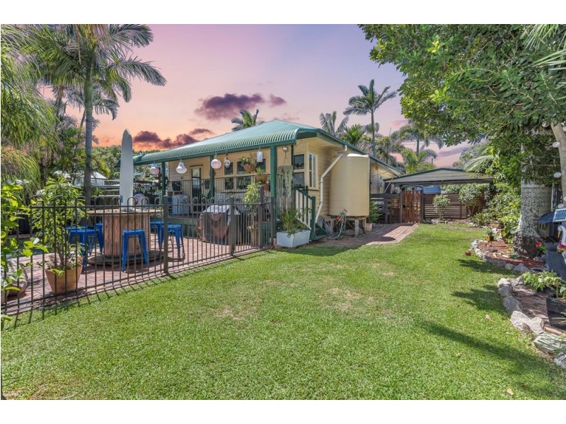 19 Roma Street, Scarborough QLD 4020
