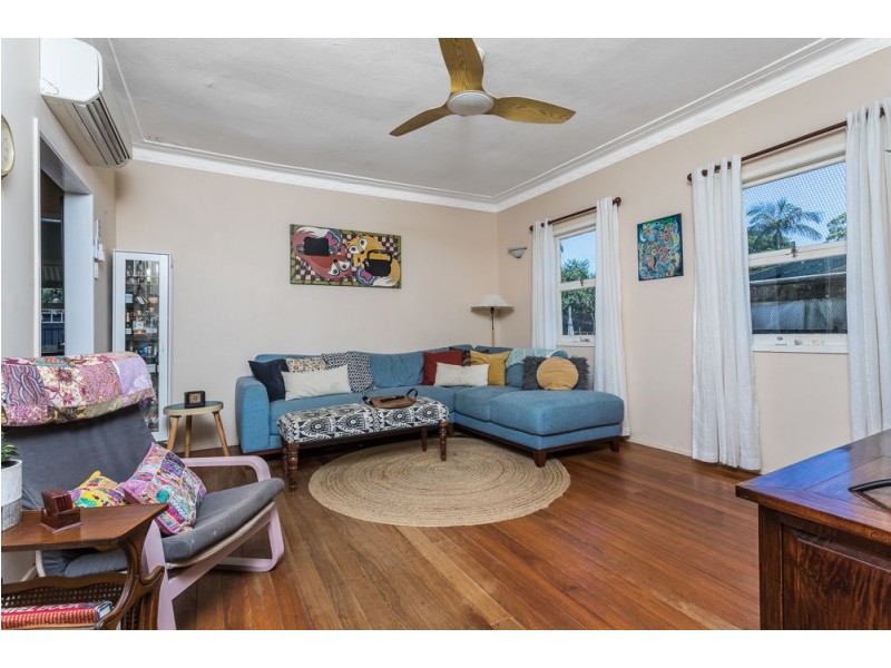 19 Roma Street, Scarborough QLD 4020