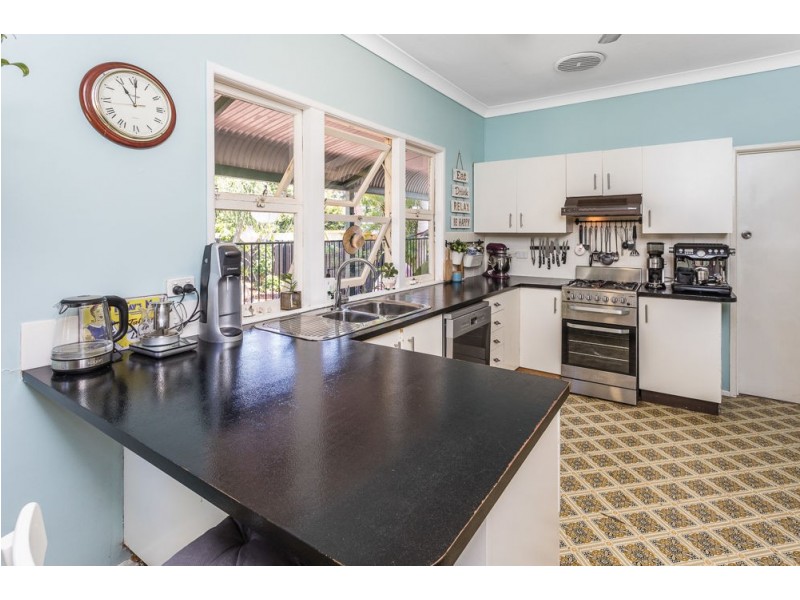 19 Roma Street, Scarborough QLD 4020