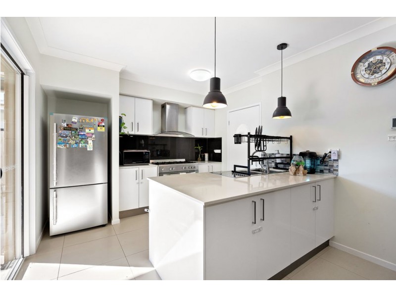 North Lakes QLD 4509