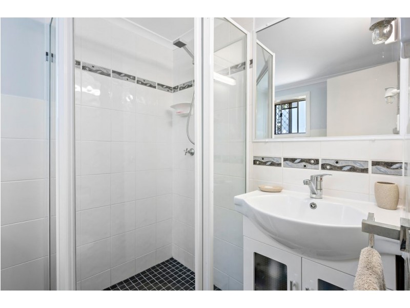 92 Hercules Street, Kippa-ring QLD 4021