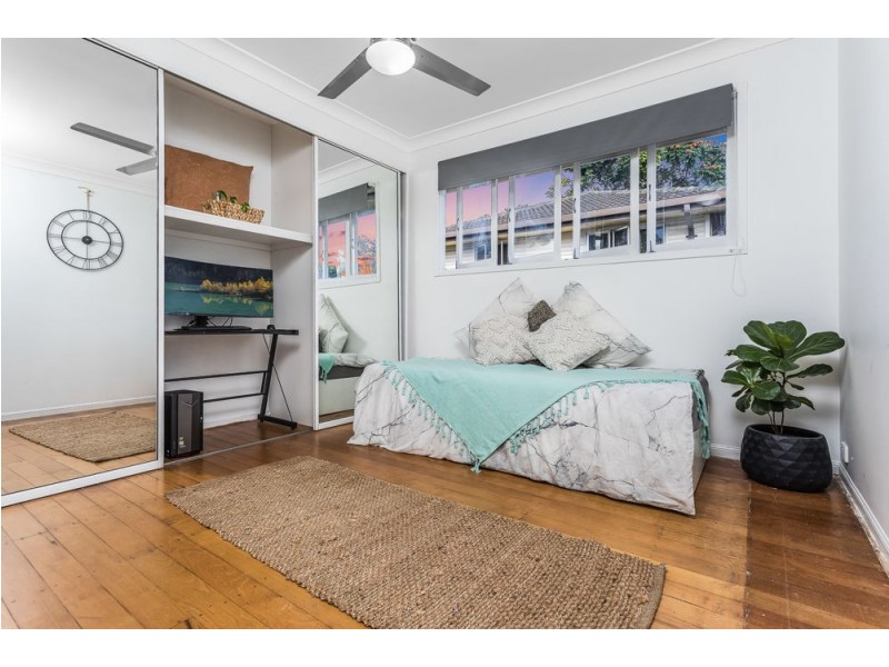 20 Crest Street, Kallangur QLD 4503