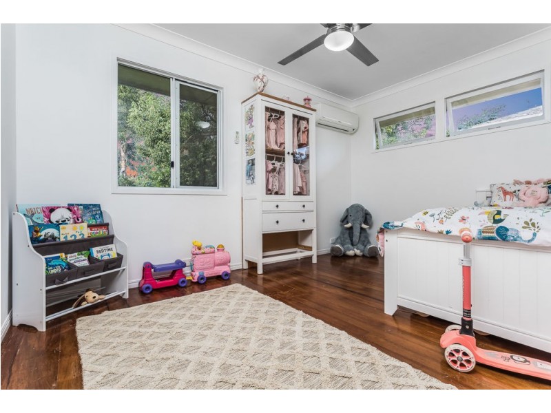 20 Crest Street, Kallangur QLD 4503