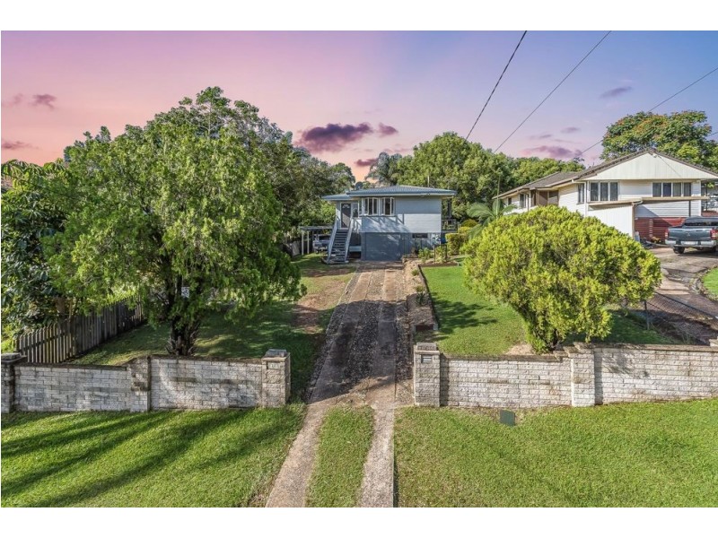 20 Crest Street, Kallangur QLD 4503