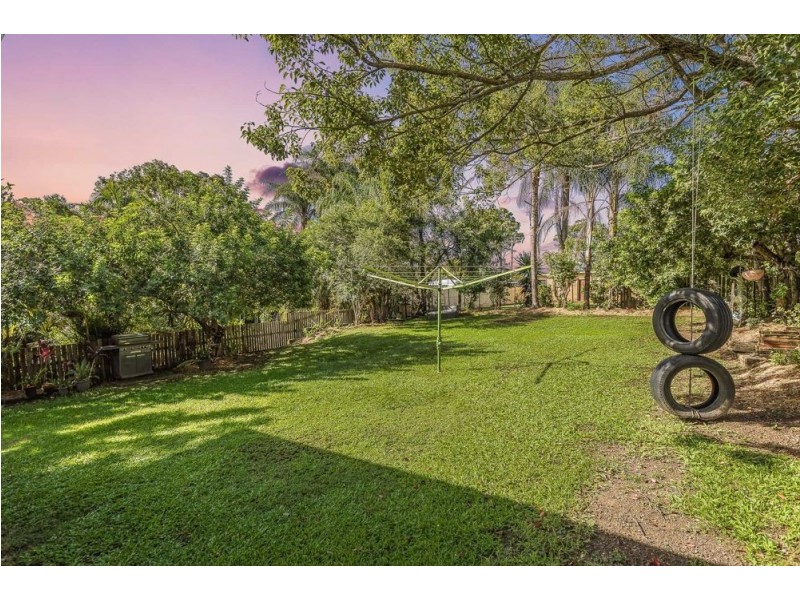 20 Crest Street, Kallangur QLD 4503