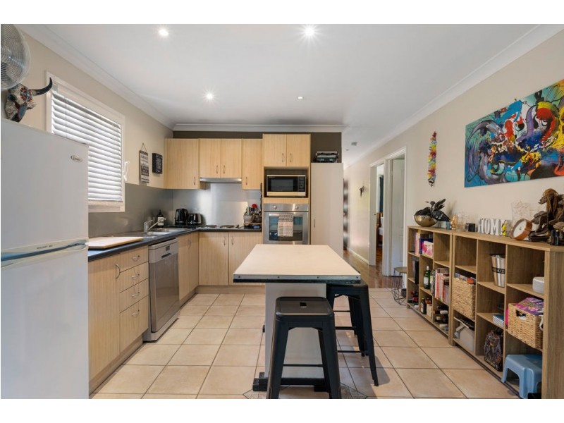19 Livermore Street, Redcliffe QLD 4020