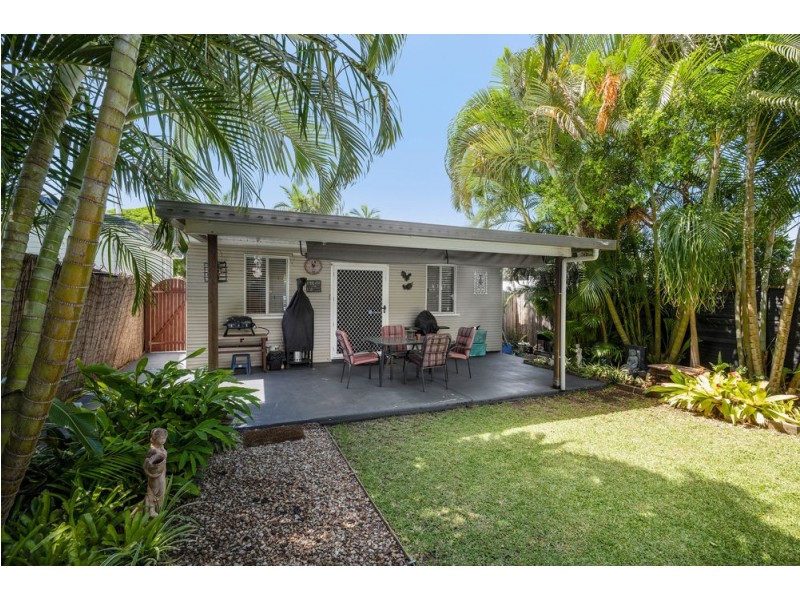 19 Livermore Street, Redcliffe QLD 4020