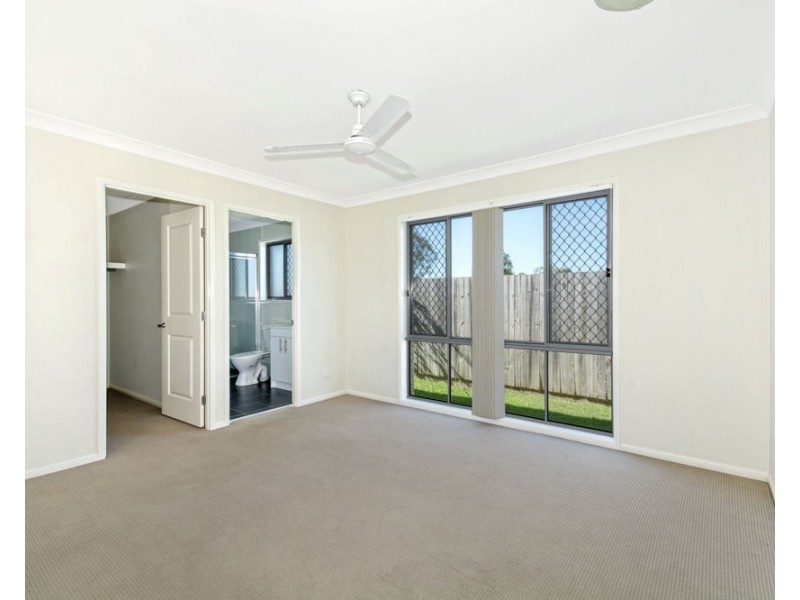 2 Russo Court, Rothwell QLD 4022