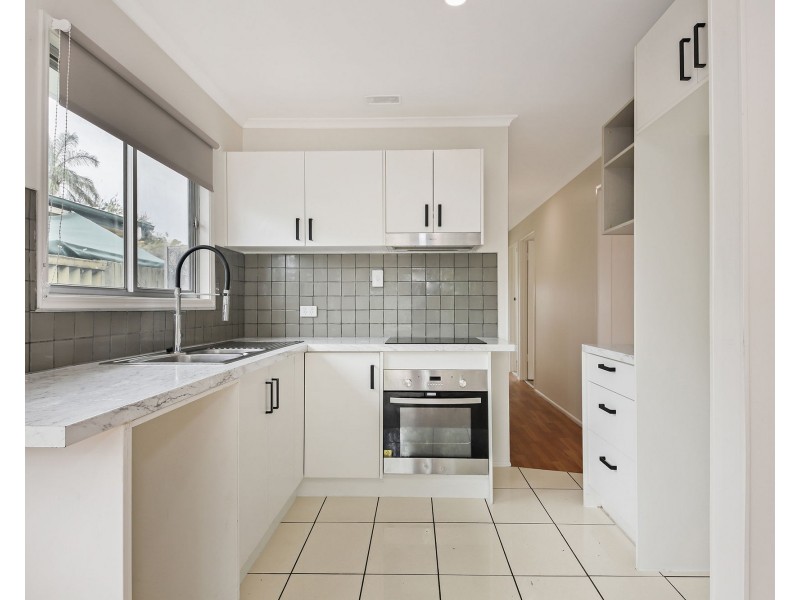 2 Gertrude Street, Redcliffe QLD 4020