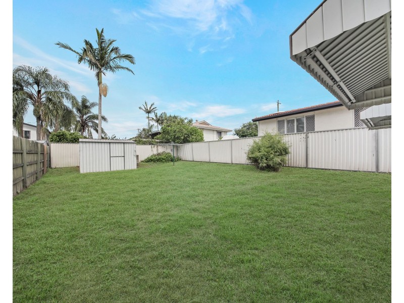 2 Gertrude Street, Redcliffe QLD 4020