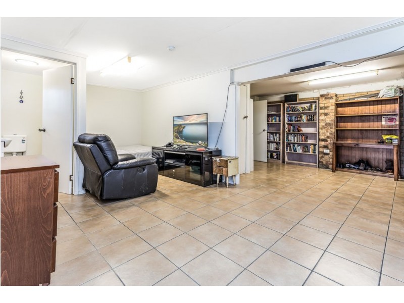 5 Minstrel Street, Kallangur QLD 4503