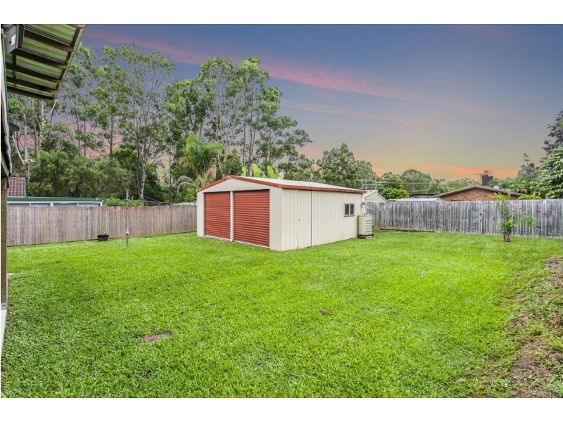 5 Minstrel Street, Kallangur QLD 4503