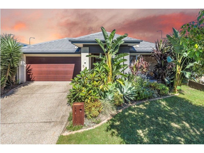 57 Mapleton Drive, North Lakes QLD 4509