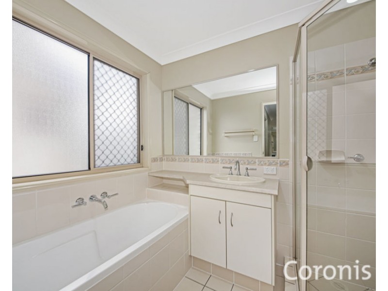 18 Oasis  Court, Morayfield QLD 4506