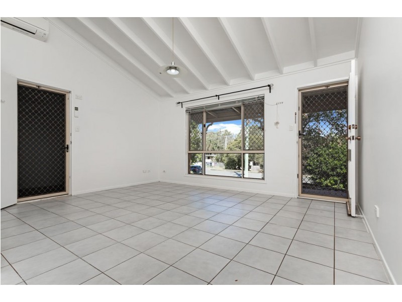 18 Leslie Street, Kallangur QLD 4503