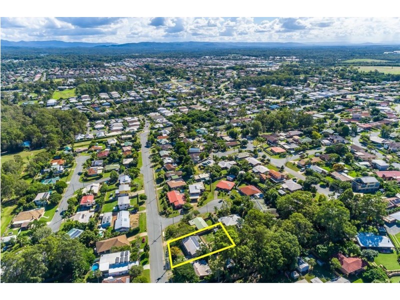18 Leslie Street, Kallangur QLD 4503