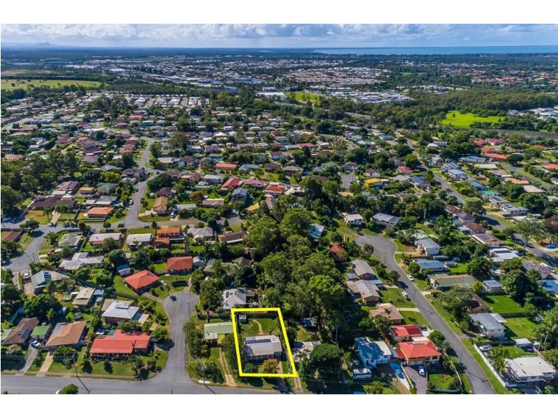 18 Leslie Street, Kallangur QLD 4503