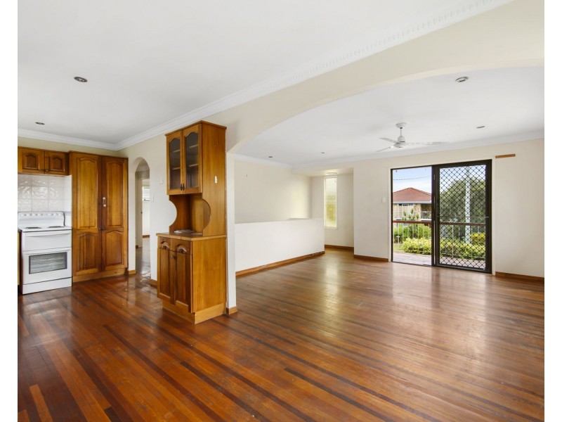 2 Tamarix Avenue, Bray Park QLD 4500