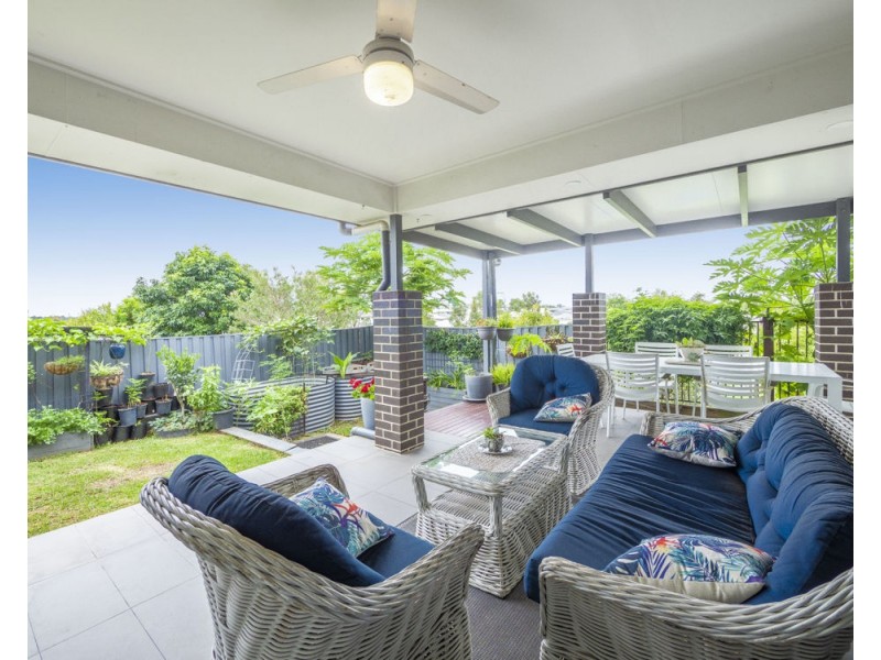 61 Gordon Circuit, Warner QLD 4500