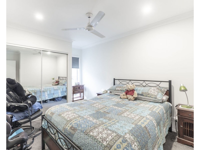 61 Gordon Circuit, Warner QLD 4500