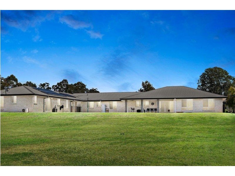 6-8 Simone Court, Caboolture QLD 4510