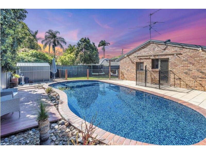 35 Andracia Street, Kallangur QLD 4503