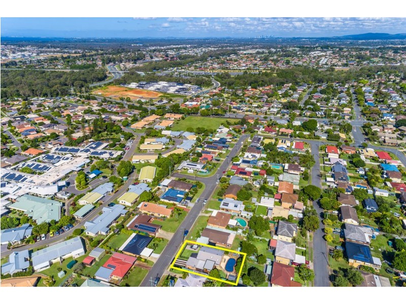 35 Andracia Street, Kallangur QLD 4503