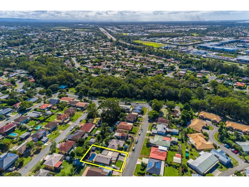 35 Andracia Street, Kallangur QLD 4503