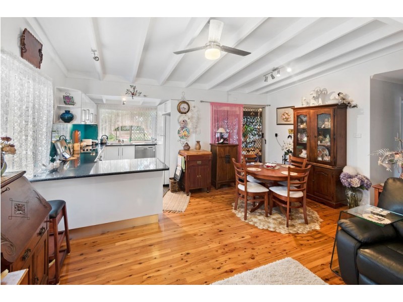 8 Elna Court, Deception Bay QLD 4508