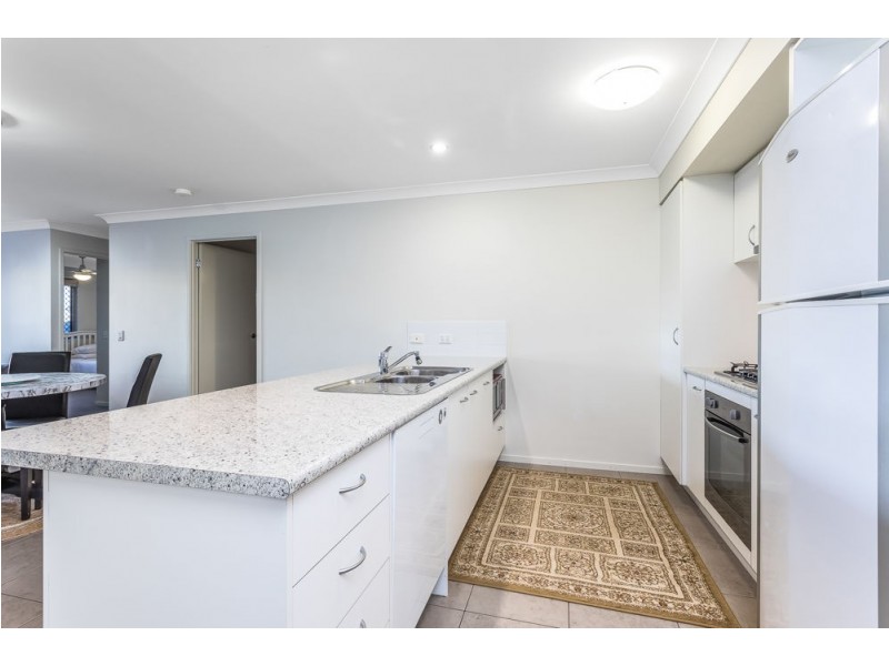 15 Balstrup Road North, Kallangur QLD 4503