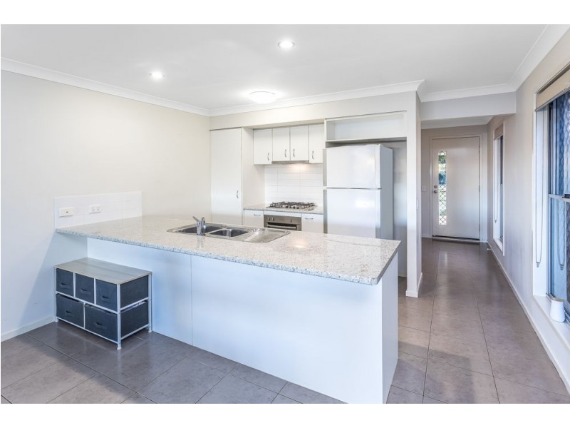 15 Balstrup Road North, Kallangur QLD 4503