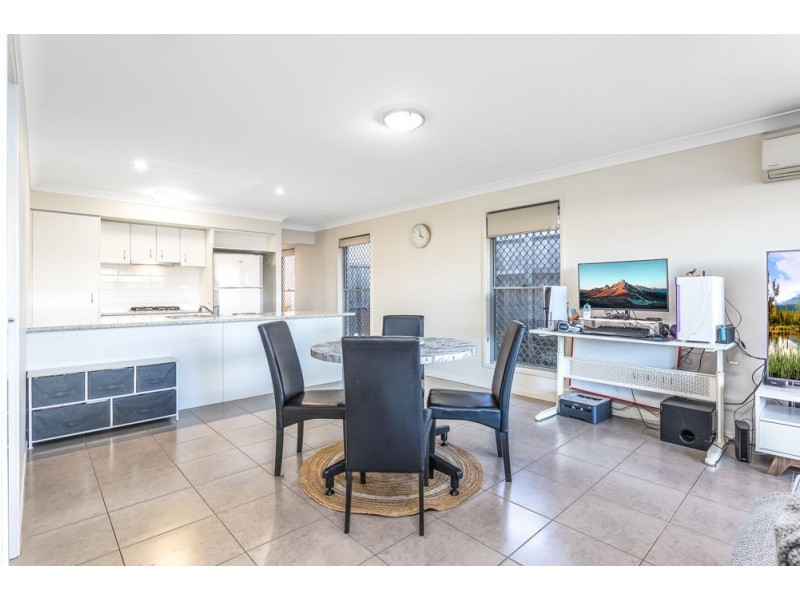 15 Balstrup Road North, Kallangur QLD 4503