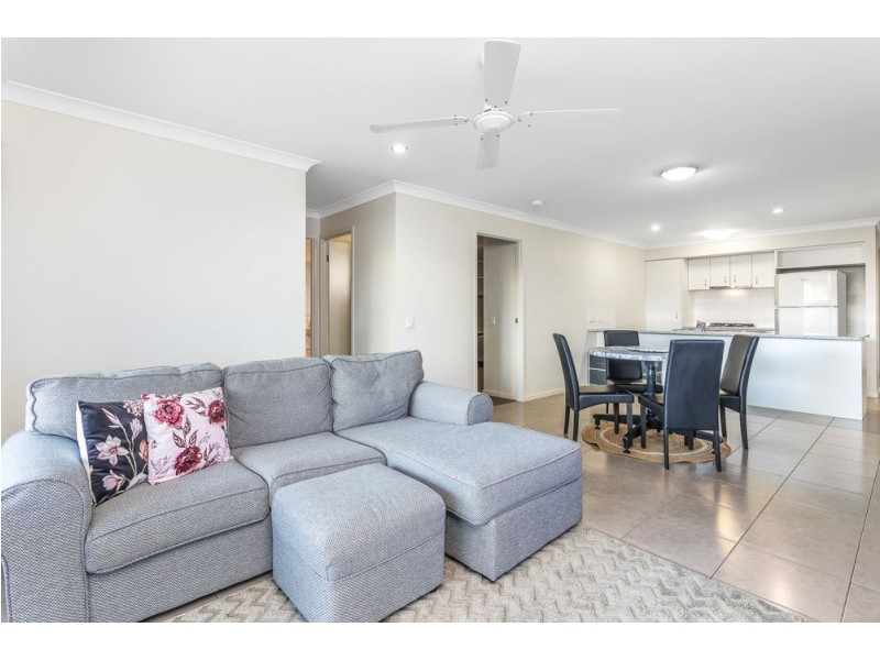 15 Balstrup Road North, Kallangur QLD 4503