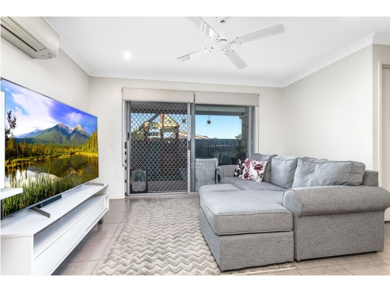 15 Balstrup Road North, Kallangur QLD 4503