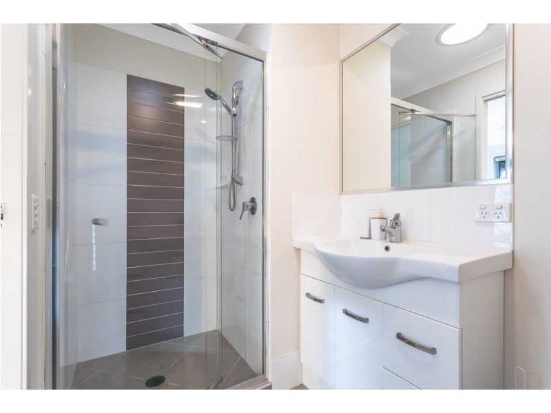 15 Balstrup Road North, Kallangur QLD 4503