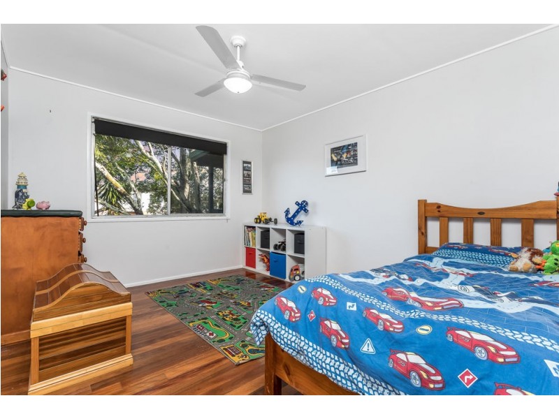 18 Viney Avenue, Kallangur QLD 4503