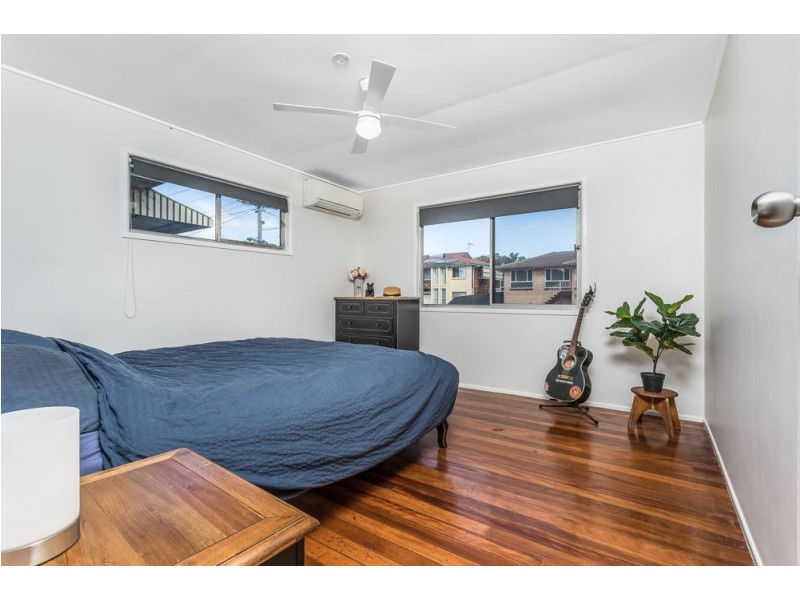 18 Viney Avenue, Kallangur QLD 4503