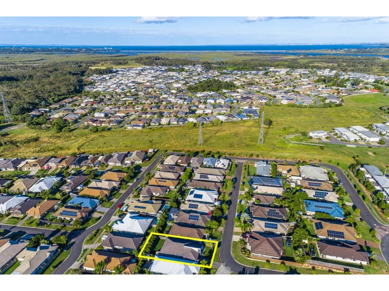 11 Ginger Crescent, Griffin QLD 4503