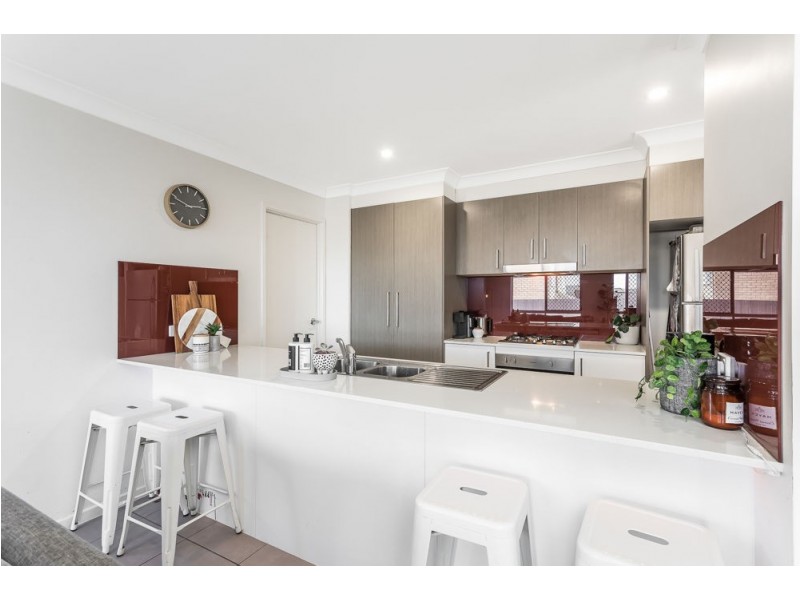 72 Mapleton Drive, North Lakes QLD 4509