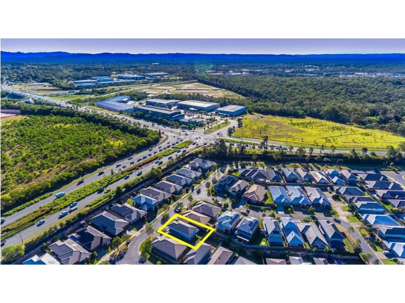 72 Mapleton Drive, North Lakes QLD 4509