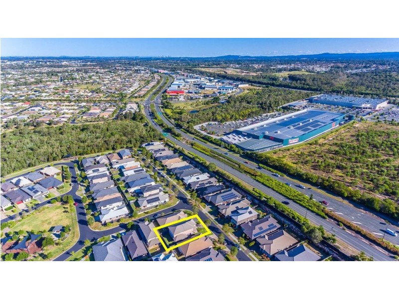 72 Mapleton Drive, North Lakes QLD 4509