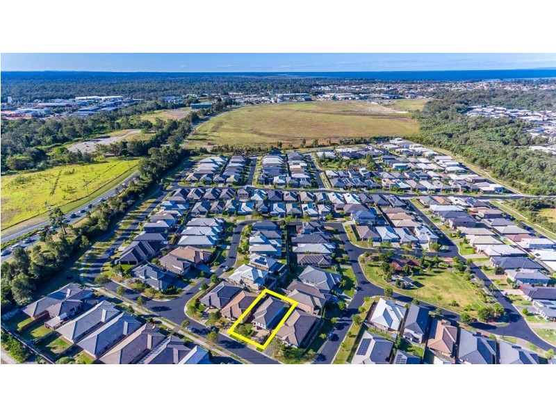 72 Mapleton Drive, North Lakes QLD 4509