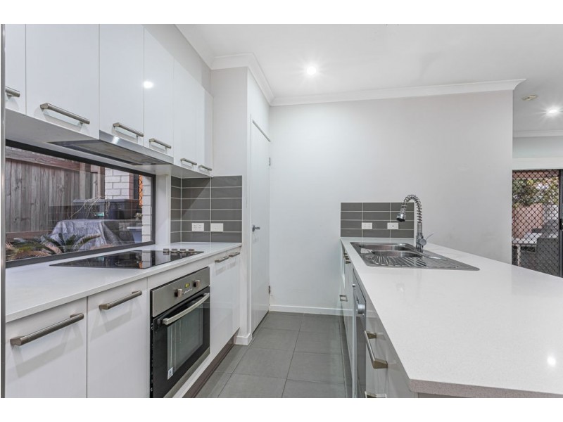 9 Llama Court, Dakabin QLD 4503