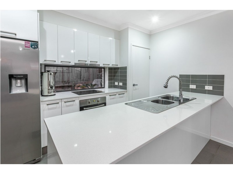 9 Llama Court, Dakabin QLD 4503