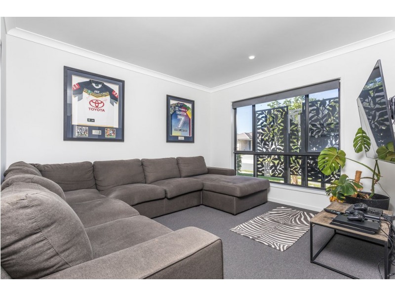 40 Benham Ave, Kallangur QLD 4503