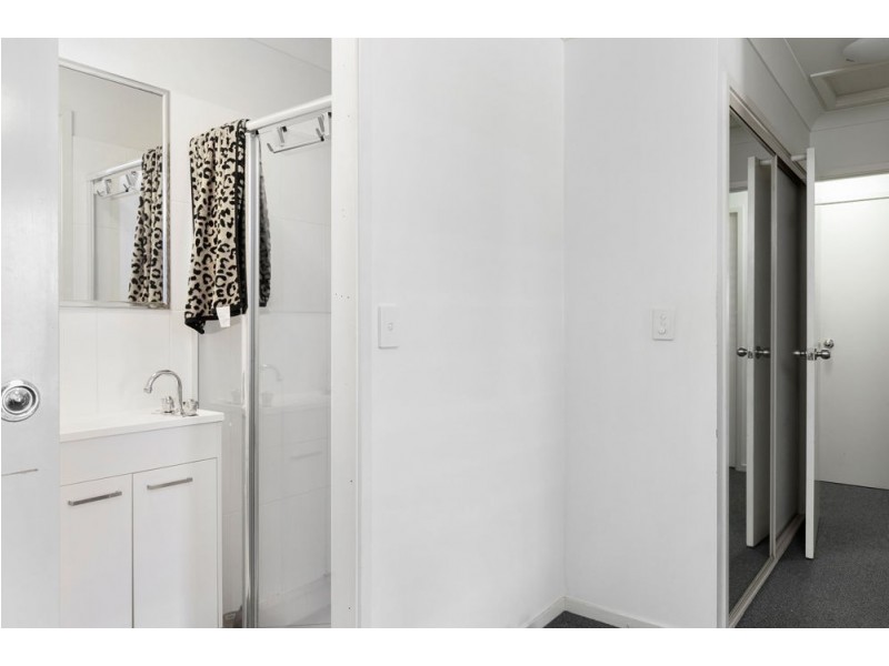 15/30-42 Fleet Drive, Kippa-ring QLD 4021