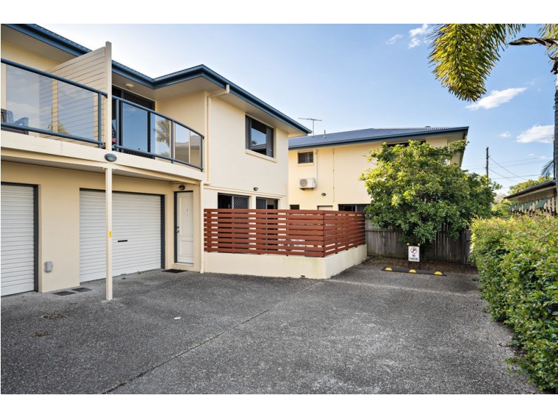 3/8 Langdon Avenue, Margate QLD 4019