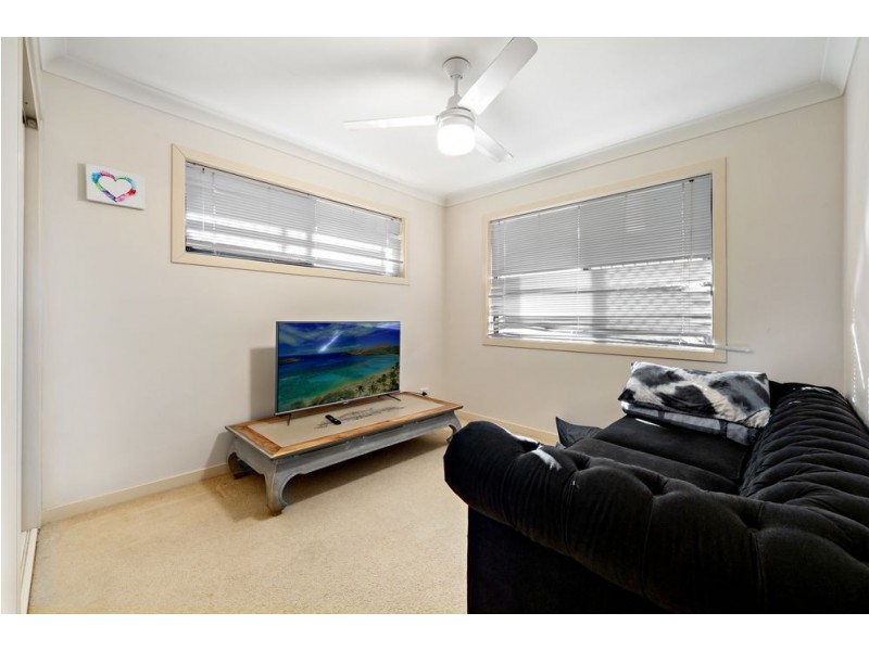 3/8 Langdon Avenue, Margate QLD 4019