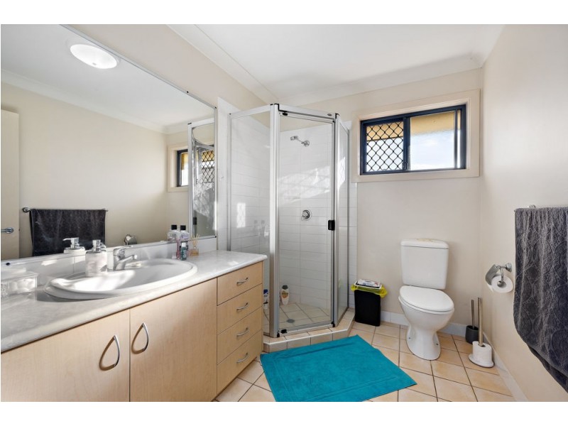 3/8 Langdon Avenue, Margate QLD 4019