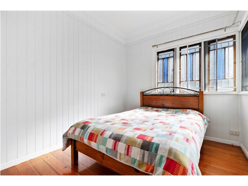 75 Clifford Street, Stafford QLD 4053